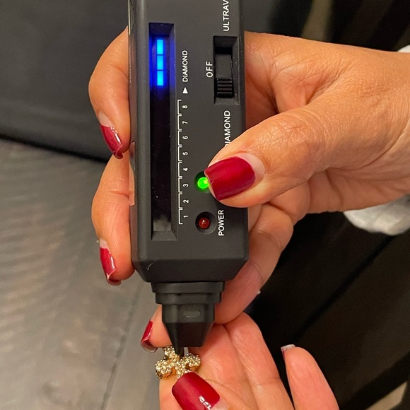 10K Gold Diamond Cross - Picture 5 of 6